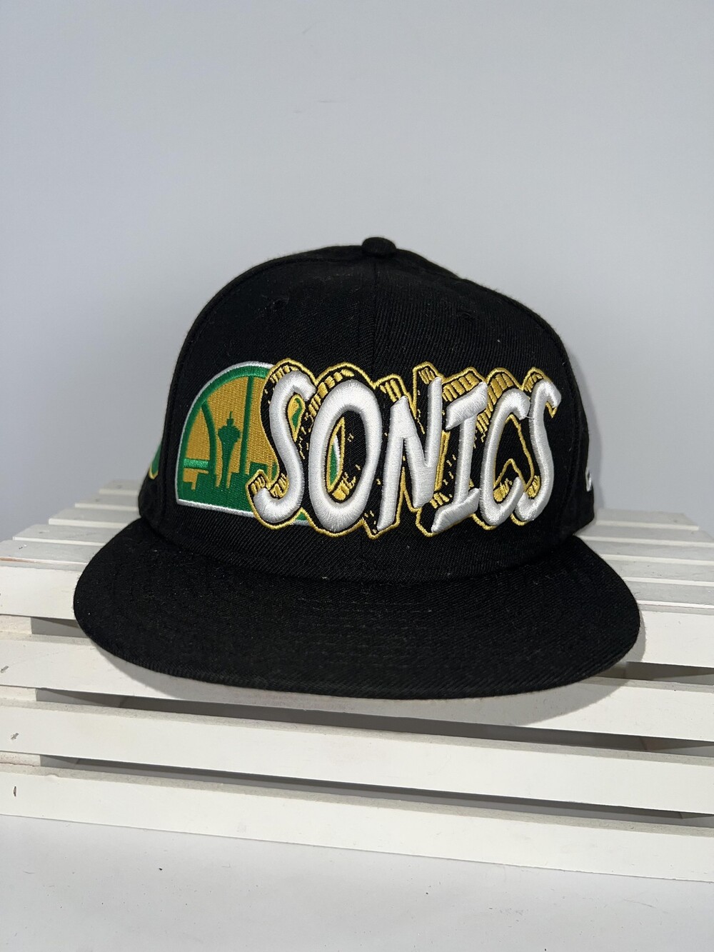 Seattle SuperSonics Hat Cap Fitted Mens 7 1/2 Black NBA Basketball New Era Wool